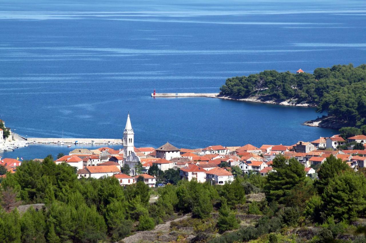 Apartments By The Sea Jelsa, Hvar - 11319 Jelsa  Exterior foto