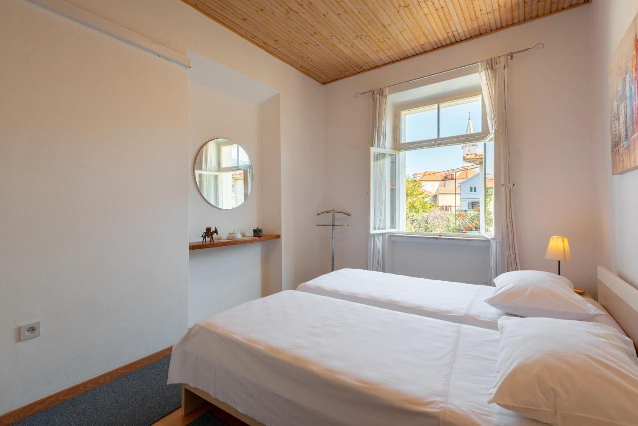 Apartments By The Sea Jelsa, Hvar - 11319 Jelsa  Exterior foto